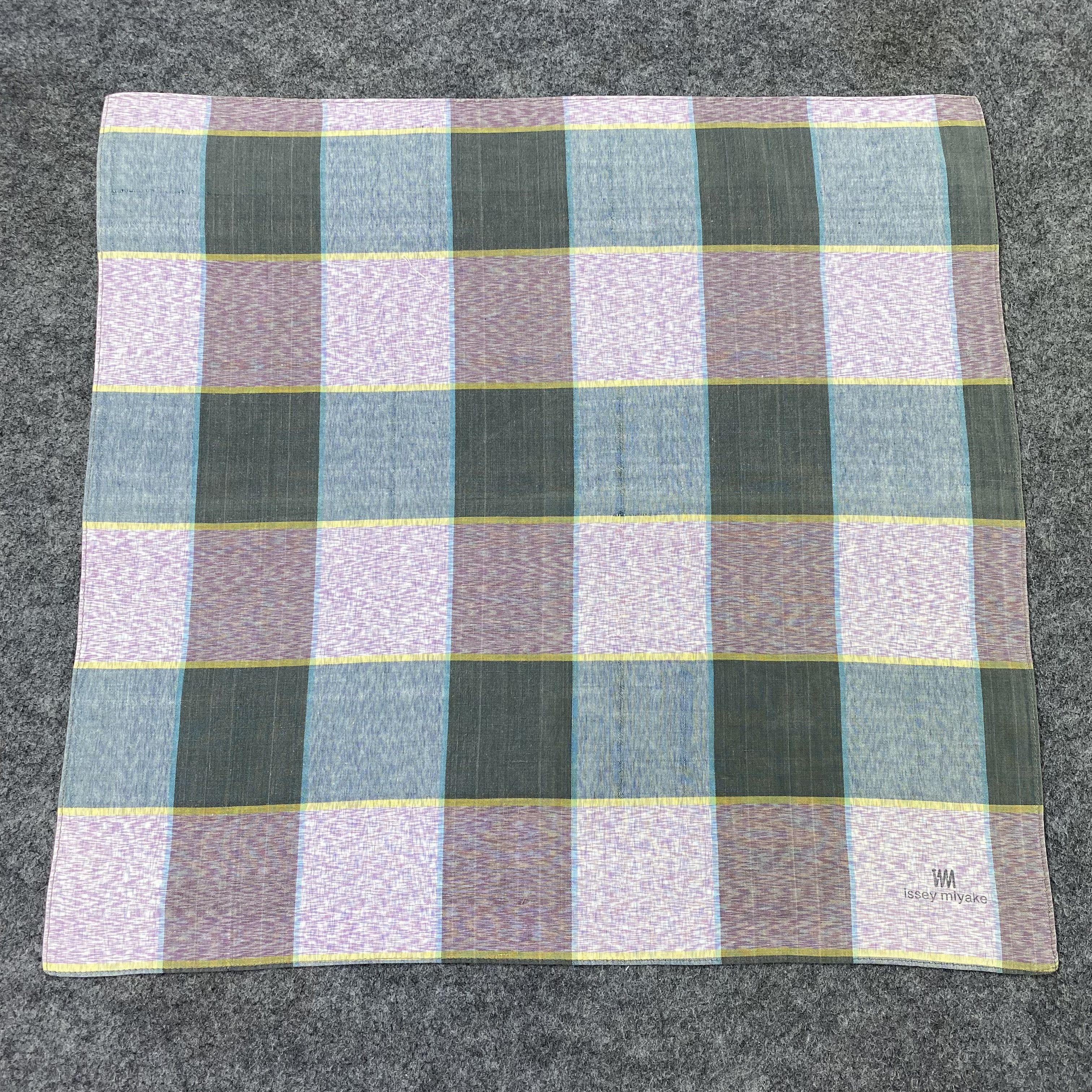 Issey Miyake Issey Miyake Handkerchief Neckerchief Bandana-B1917 Size ONE SIZE - 3 Thumbnail