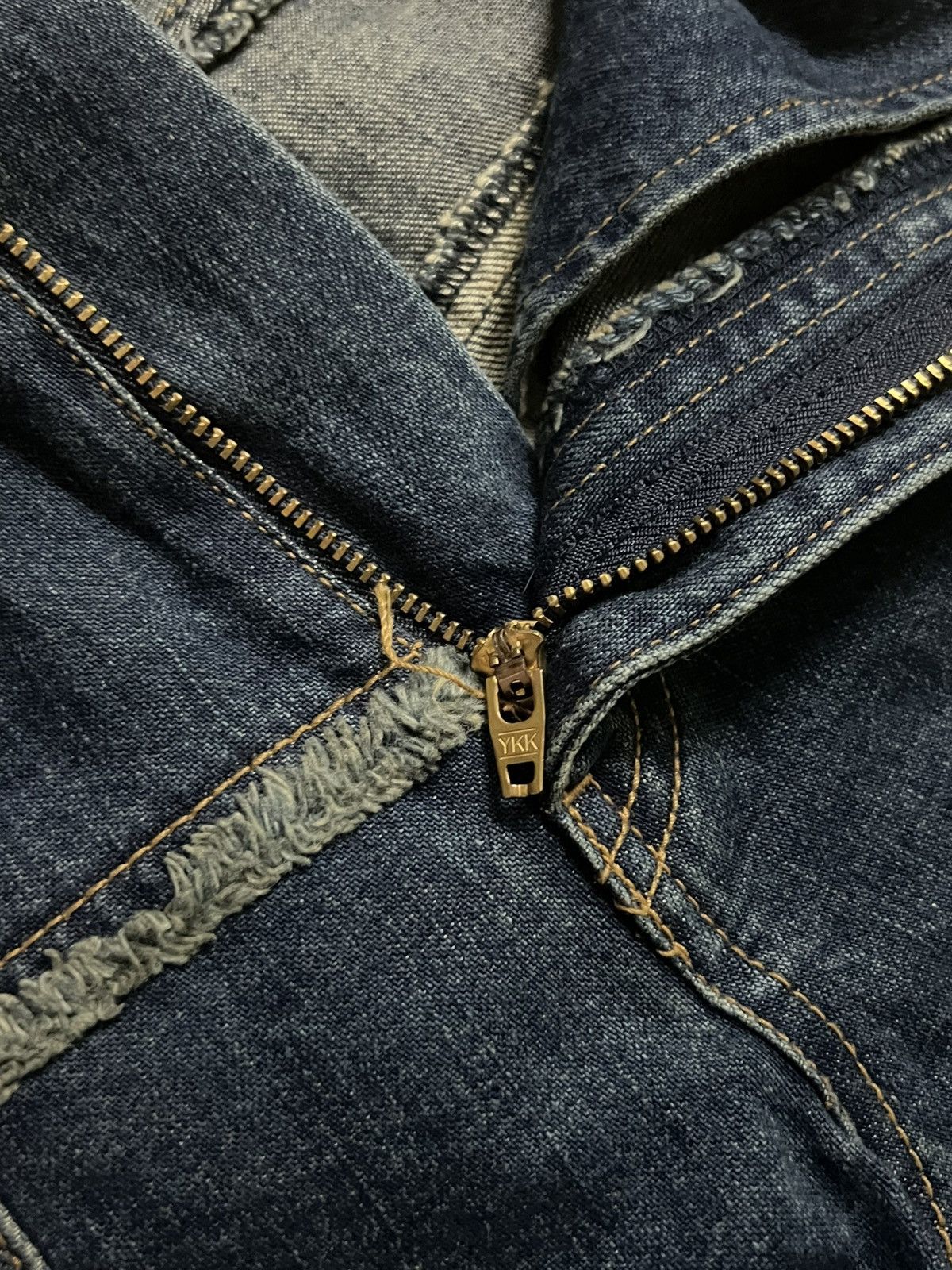 Angel Blue VINTAGE Angel Blue Patchwork Denim Jeans Y2K Japanese Brand Size US 26 / EU 42 - 7 Thumbnail