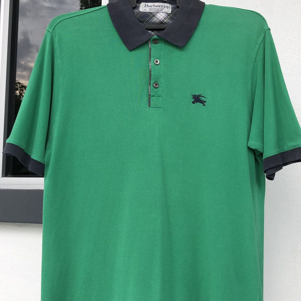 Burberry Vintage Burberrys Embroidery Logo Polo Tee Made In England Size US M / EU 48-50 / 2 - 2 Thumbnail