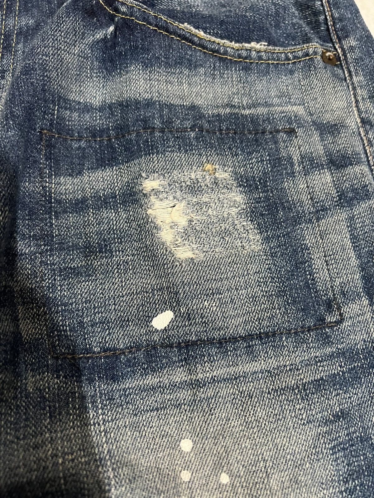 Japanese Brand 90’s BACK NUMBER 02 DISTRESSED PAINTER JEAN Size US 34 / EU 50 - 10 Thumbnail