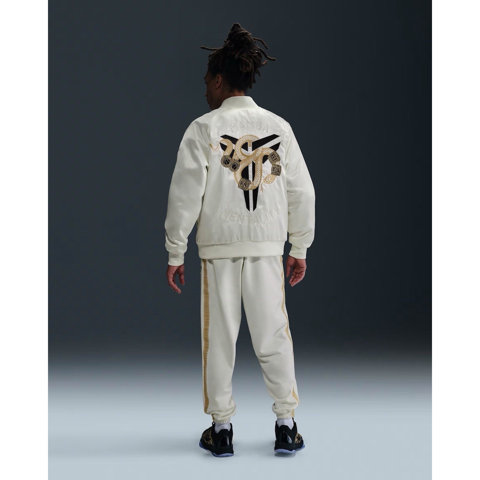 Nike Nike Kobe Year of Mamba THERMA-FIT Insulated Jacket Sail Size US L / EU 52-54 / 3 - 6 Thumbnail
