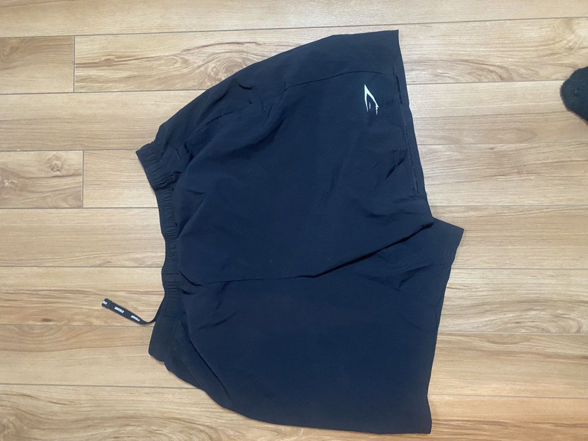 Gymshark Gymshark shorts Size US 32 / EU 48 - 1 Thumbnail
