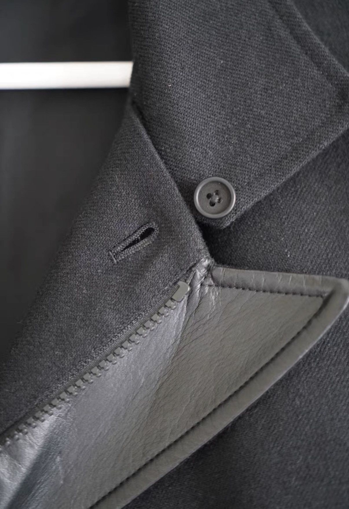 Yohji Yamamoto Yohji Yamamoto 13aw Asymmetric Zip Leather Panel Blazer K4 Size US M / EU 48-50 / 2 - 4 Thumbnail
