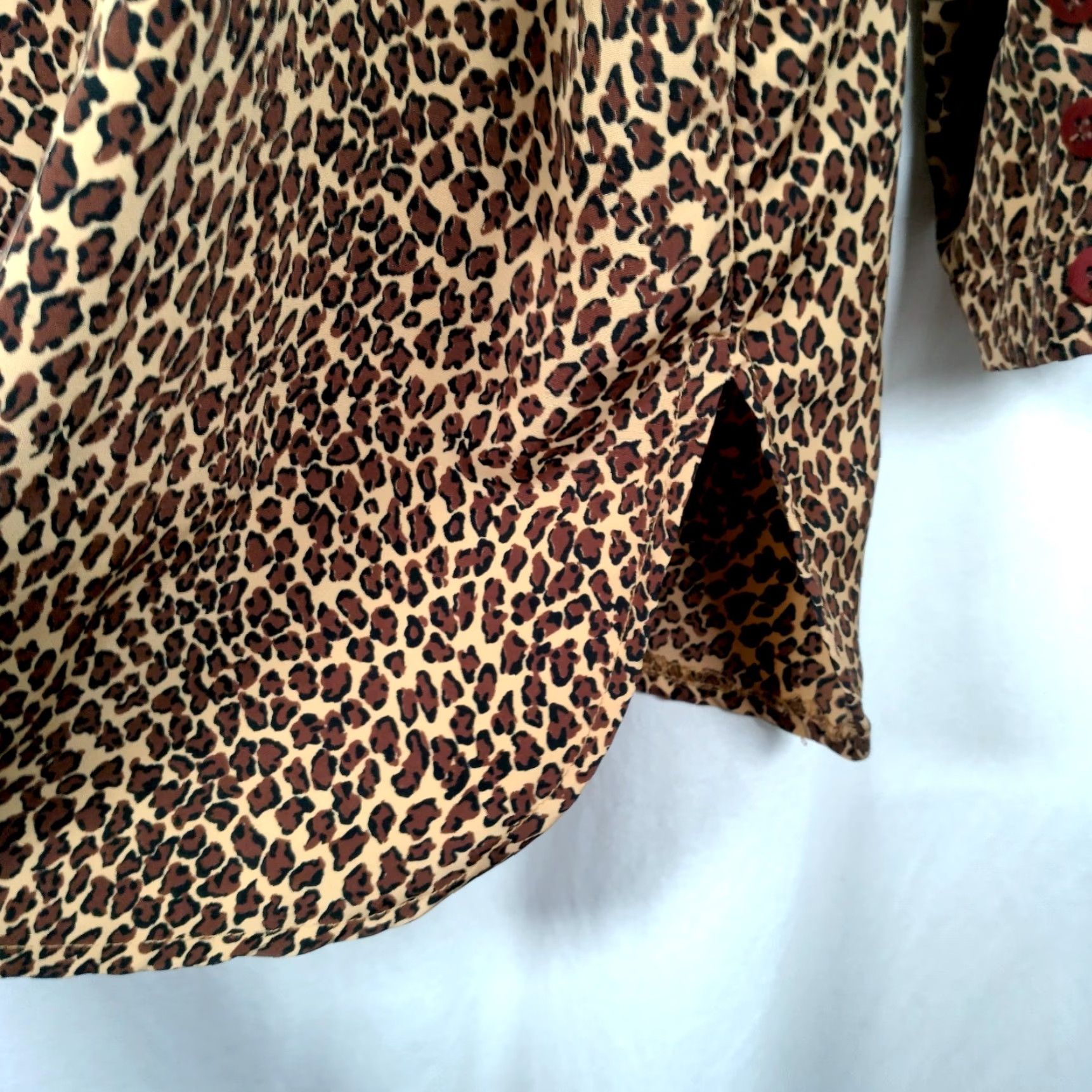 Vintage VINTAGE Jaclyn Smith Blouse Cat Print Long Sleeve 18W Brown Polyester Non-Stretch Animal Print Casual Business Party 18W Womens Size XXL / US 16-18 / IT 52-54 - 8 Thumbnail