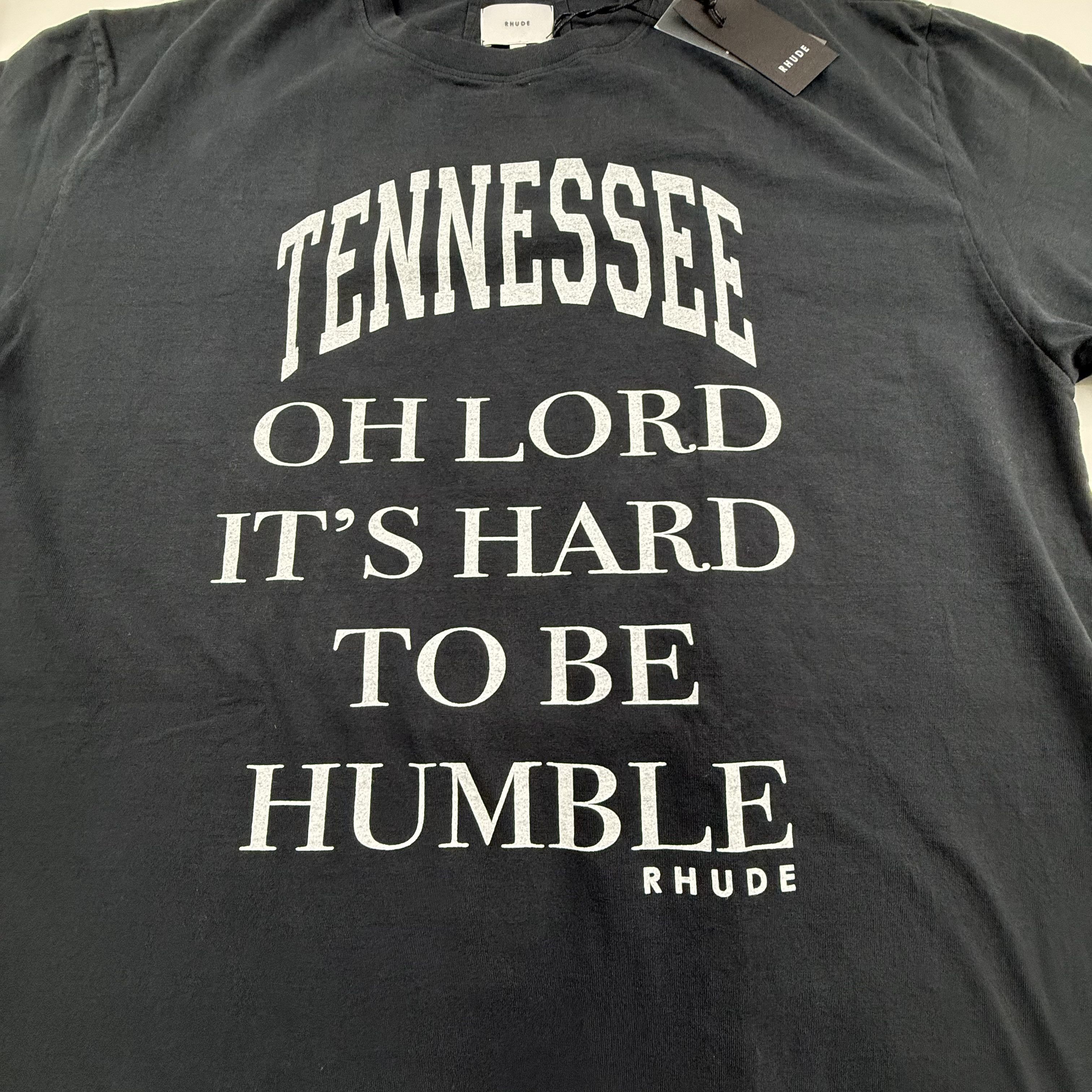 Rhude Rhude Tennessee Oh Lord Its Hard To Be Humble T-Shirt Size US XXL / EU 58 / 5 - 2 Thumbnail