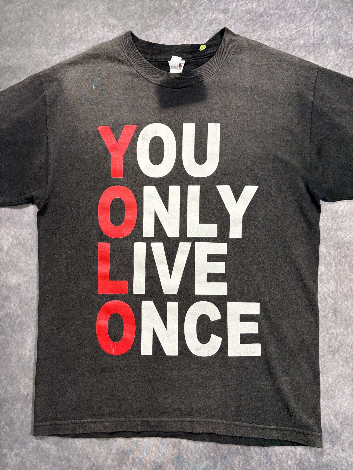Vintage YOLO Tee Shirt Y2K Thrashed Faded Vintage Young Money Mula Size US M / EU 48-50 / 2 - 3 Thumbnail