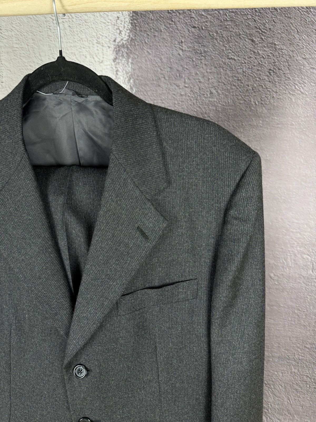 Burberry Burberry’s grey striped 2 pcs pure 110s wool suit 3 button Size 42R - 4 Thumbnail