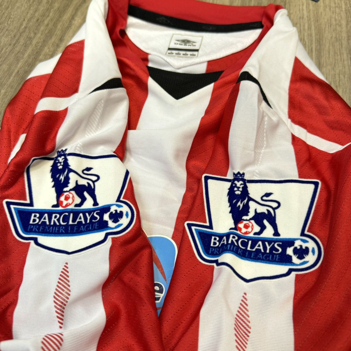 Umbro Sunderland 08/09 home shirt #9 Cisse (Bnwt) Size US M / EU 48-50 / 2 - 4 Thumbnail