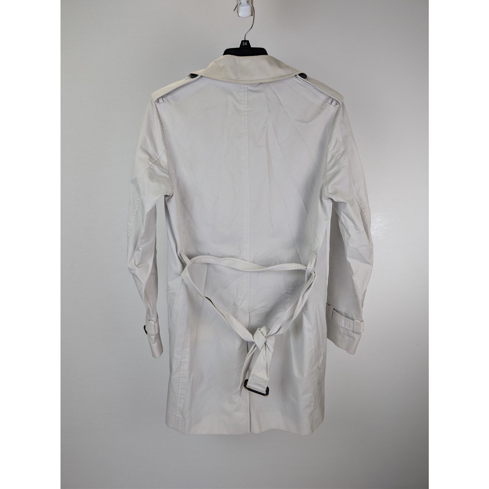 Sandro o1rshd1 CC20 short trench coat in a light beige Size US M / EU 48-50 / 2 - 8 Thumbnail