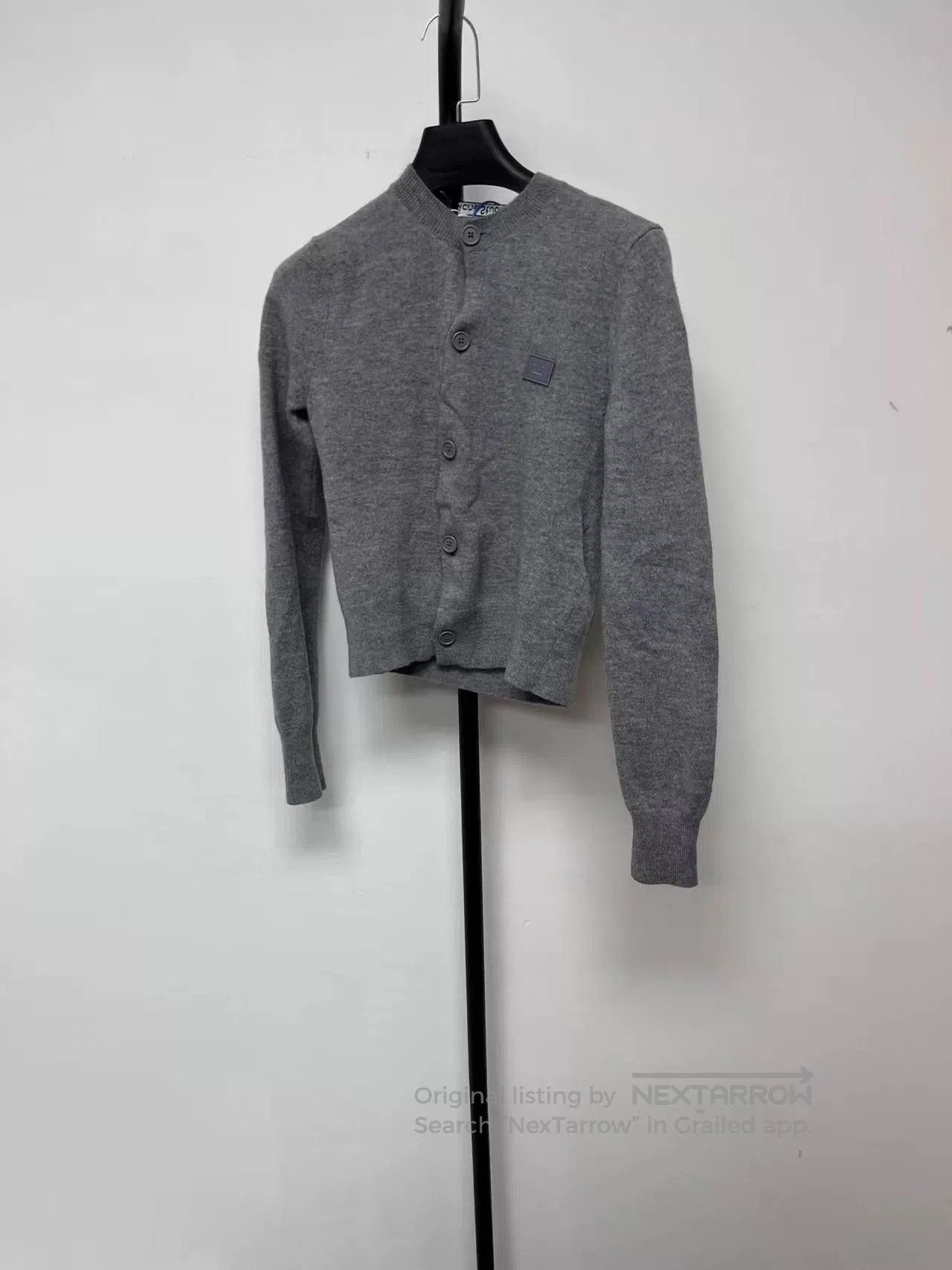 Acne Studios Acne Studios Gray Crew Neck Cardigan. Size XS / US 0-2 / IT 36-38 - 1 Thumbnail