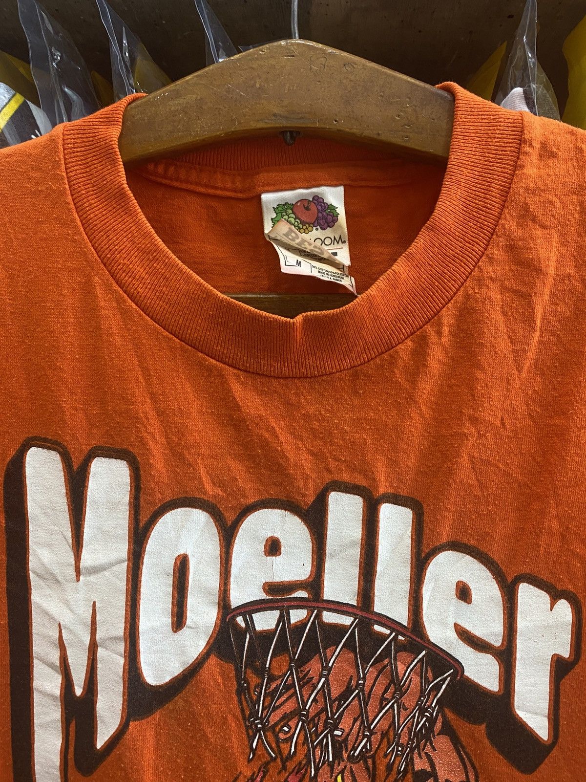 Fruit Of The Loom MOELLER MANIAC TSHIRT Size US S / EU 44-46 / 1 - 4 Thumbnail