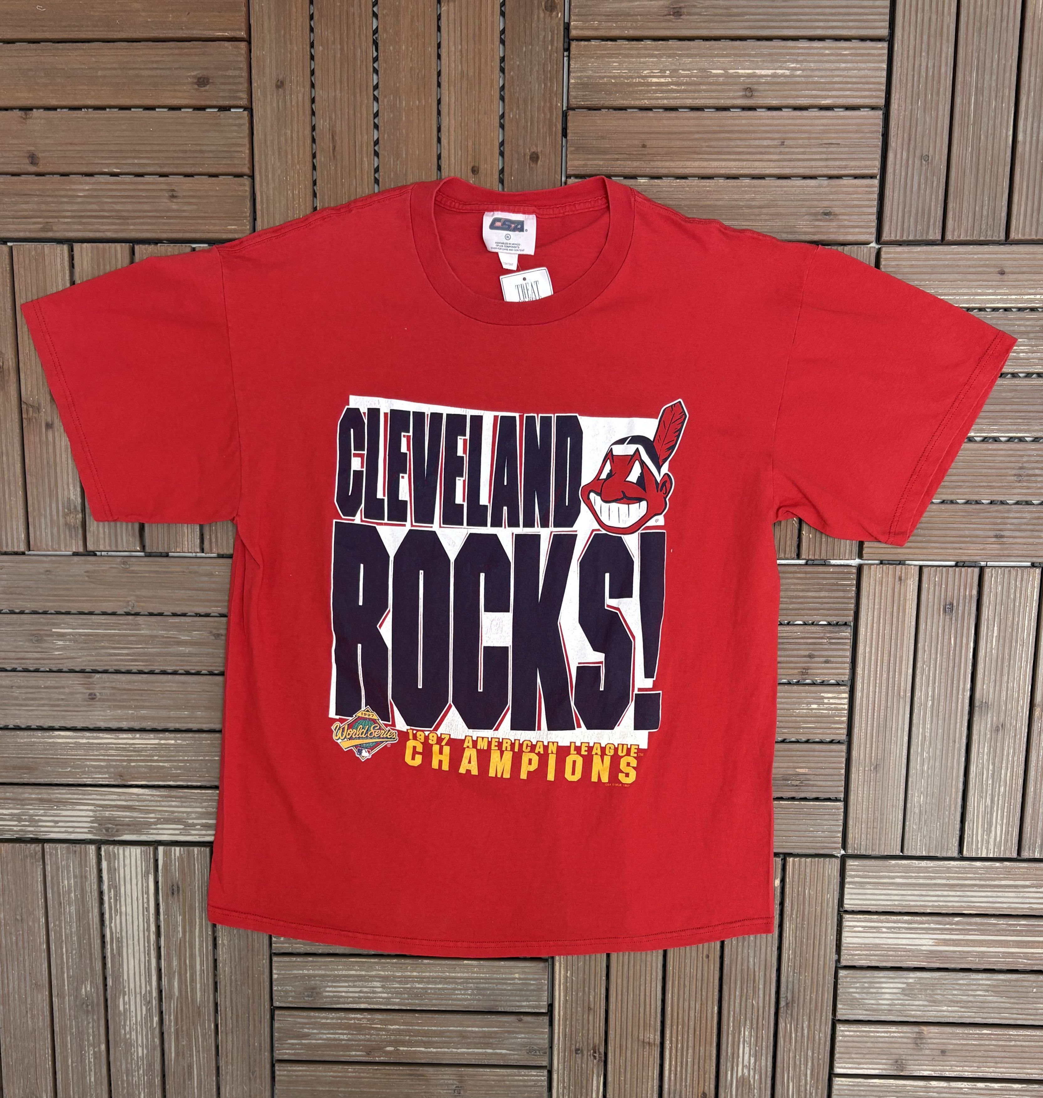 Vintage Cleveland Indians 1997 World Series Vintage Red T-Shirt Tee Size US XL / EU 56 / 4 - 1 Thumbnail