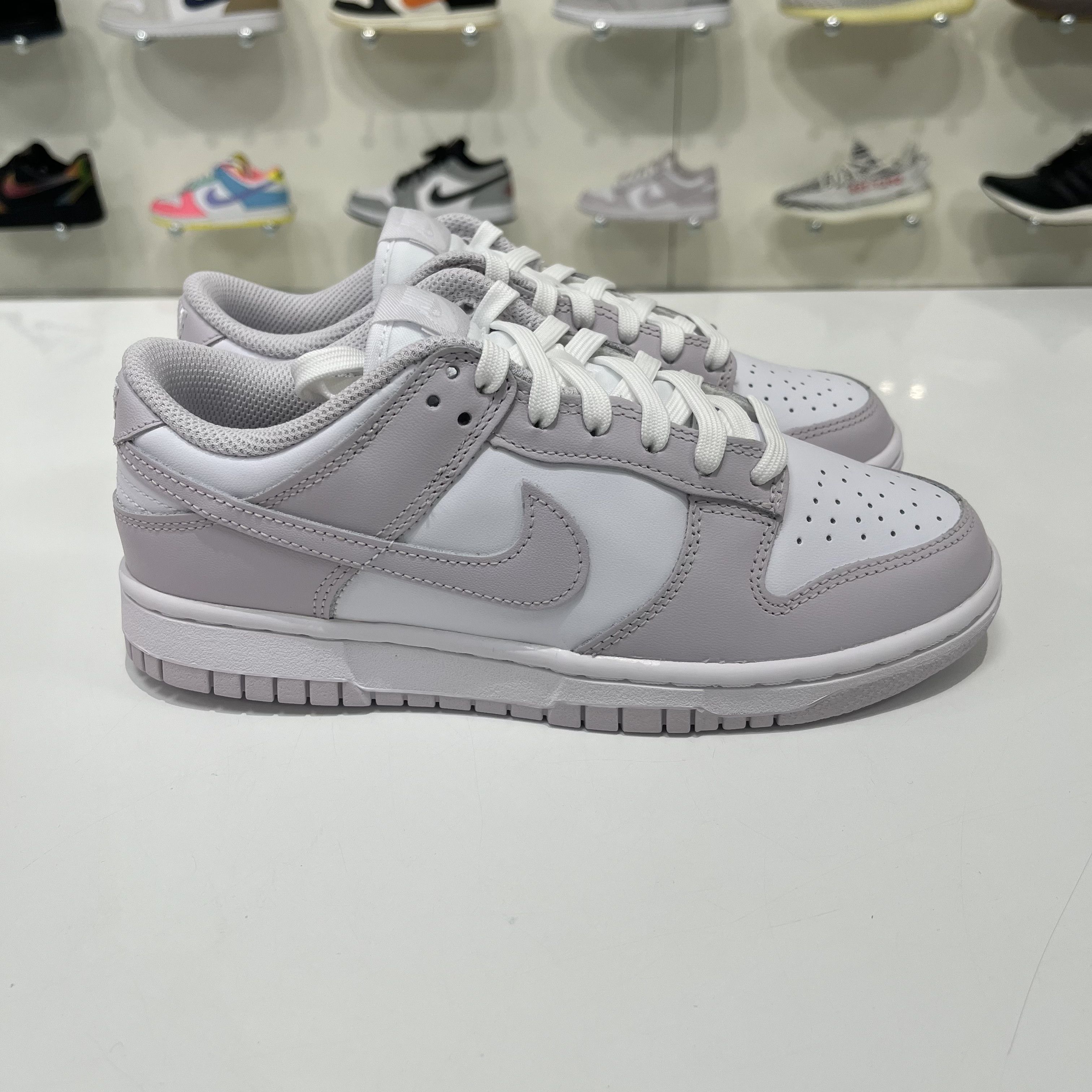 Nike Nike Dunk Low Venice(W) Size US 6.5 / IT 36.5 - 4 Thumbnail