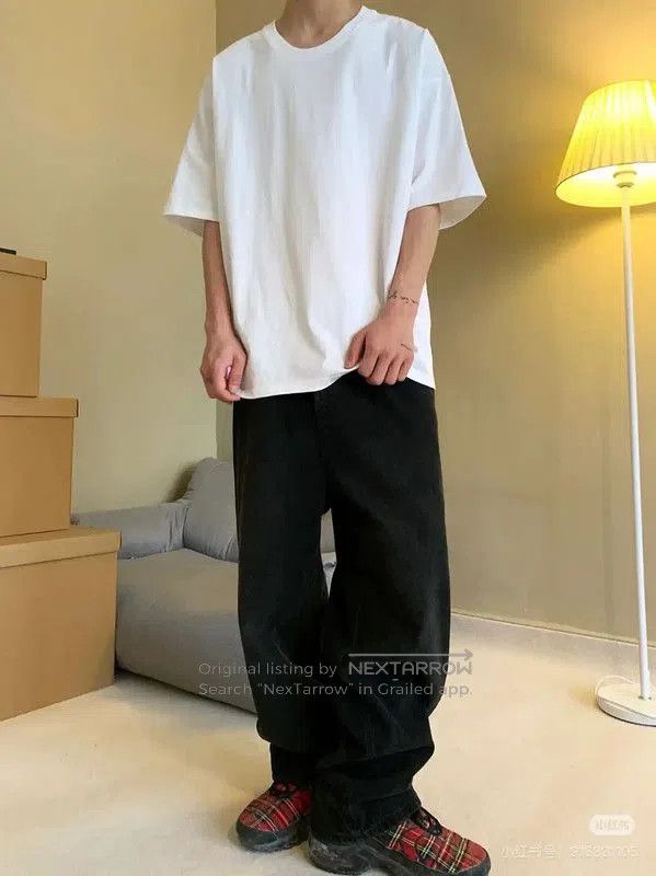Valentino Valentino White Cotton T-shirt for Men . Size US L / EU 52-54 / 3 - 7 Thumbnail