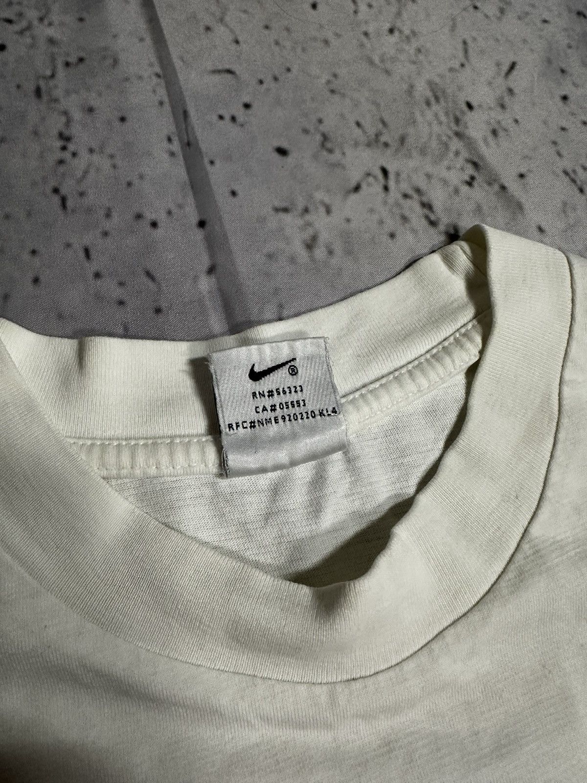 Nike White vintage nike t-shirt Size US XL / EU 56 / 4 - 4 Thumbnail