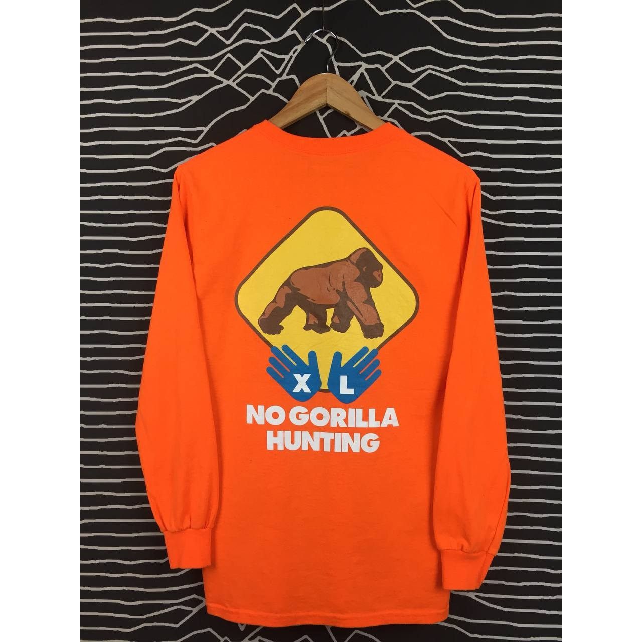 Vintage × Xlarge XLARGE Los Angeles No Gorilla Hunting Longsleeve Tee Size US S / EU 44-46 / 1 - 1 Thumbnail