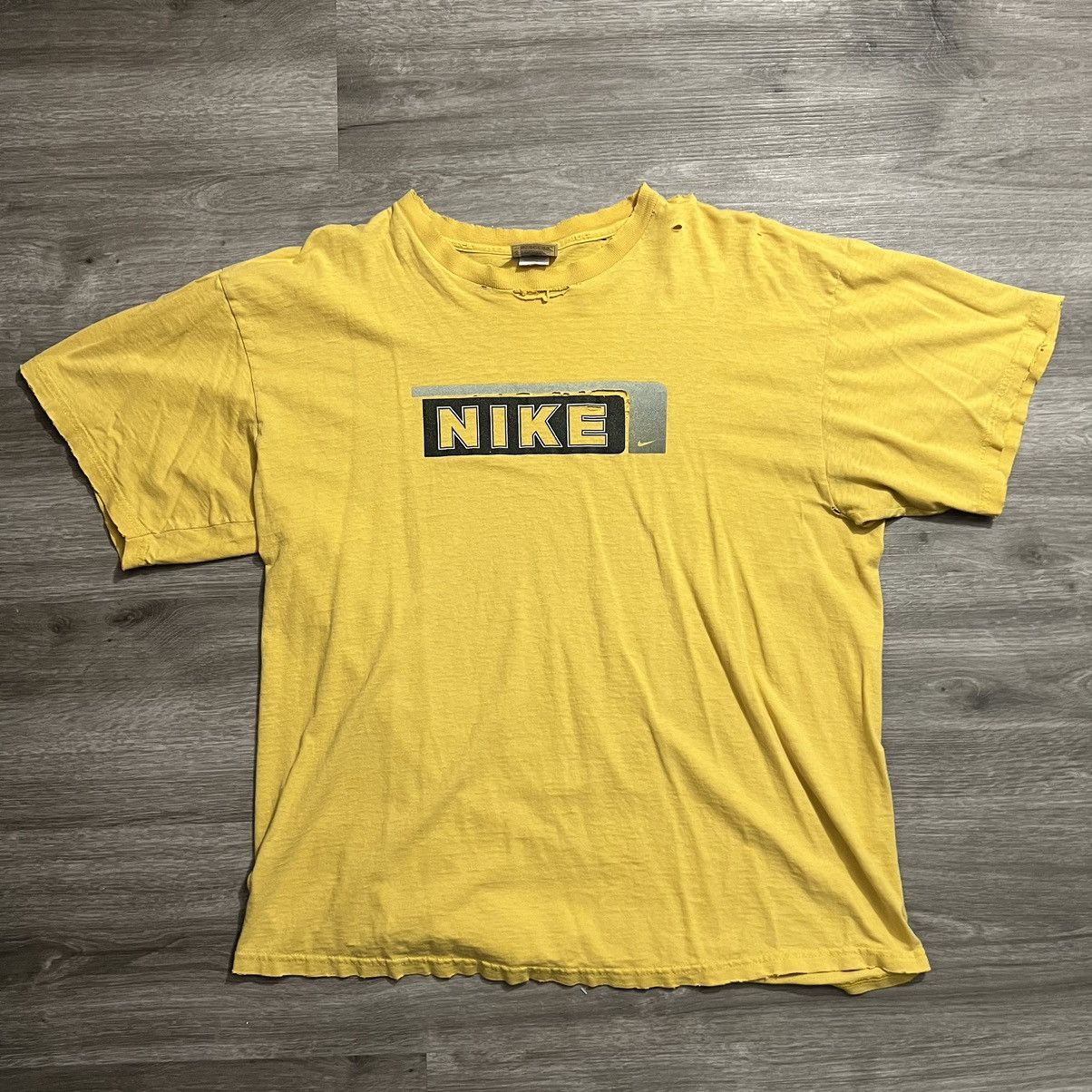 Nike × Vintage Vintage Nike Logo Tee Size US L / EU 52-54 / 3 - 2 Thumbnail
