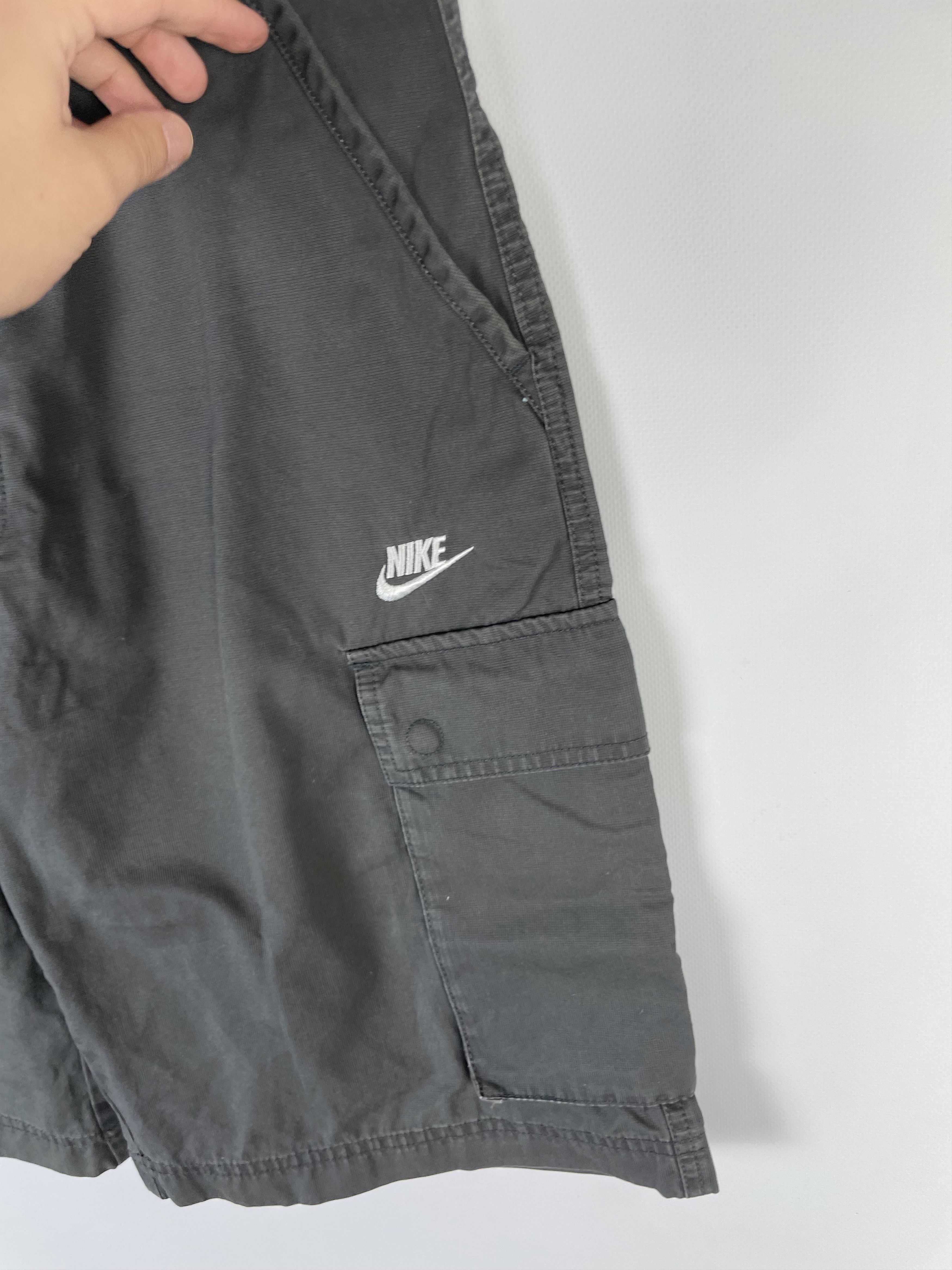 Nike Vintage Cargo Nike Shorts Y2k Size US 30 / EU 46 - 5 Thumbnail