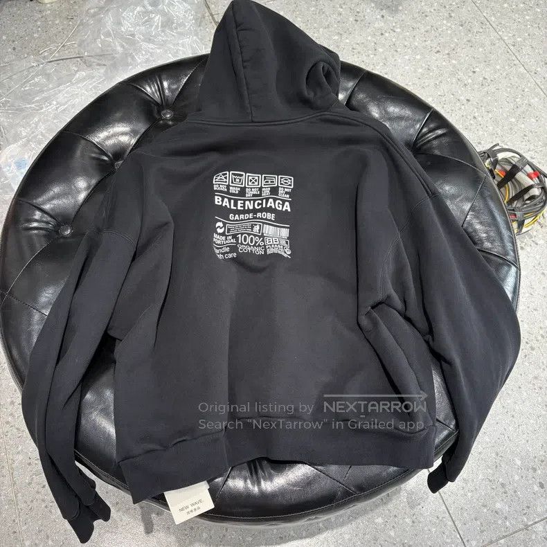 Balenciaga Balenciaga Black Back Logo Printed Hoodie, Size S Size US S / EU 44-46 / 1 - 2 Thumbnail