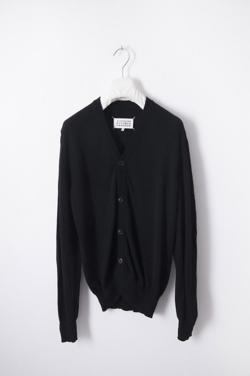 Maison Margiela SS12 wool cardigan with leather elbow patches Size US S / EU 44-46 / 1 - 1 Thumbnail