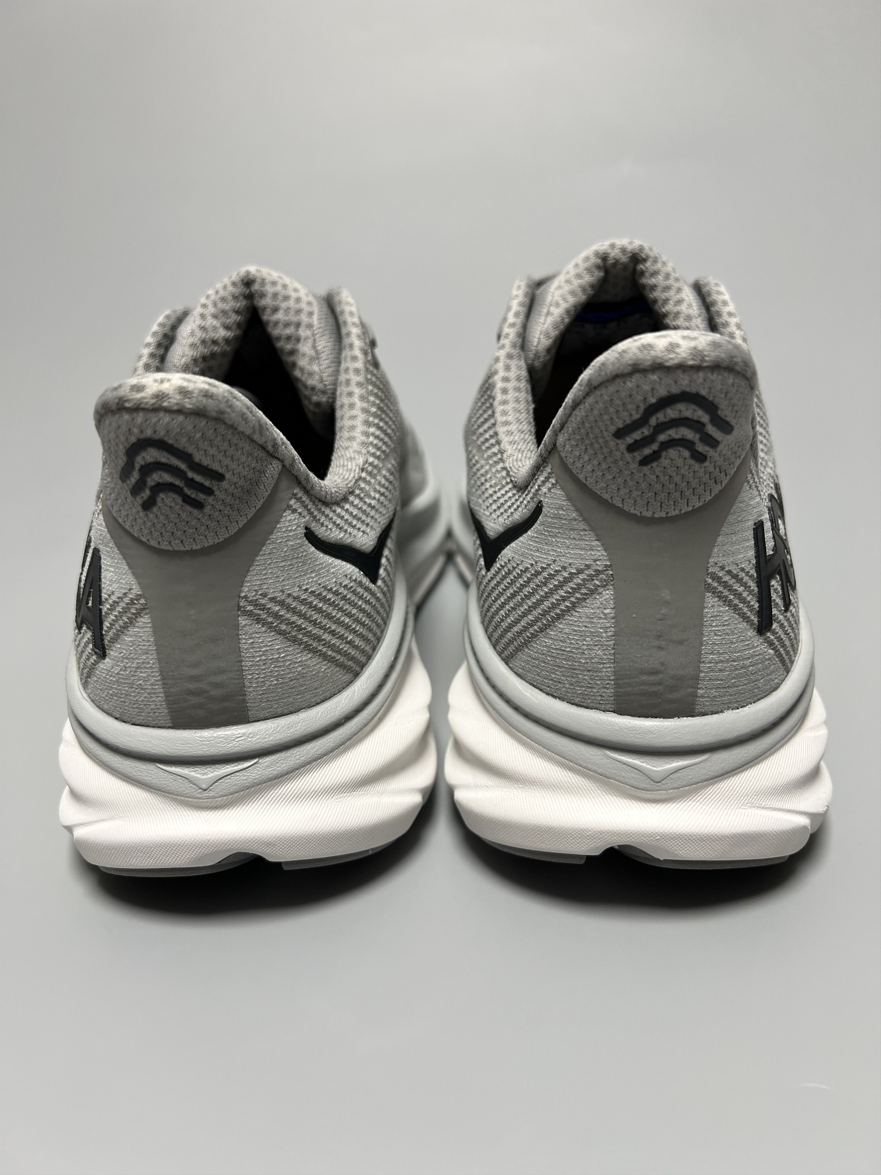 Hoka 9.5D Hoka One One Clifton 9 Running Shoes 1127895-HMBC Size US 9.5 / EU 42-43 - 3 Thumbnail