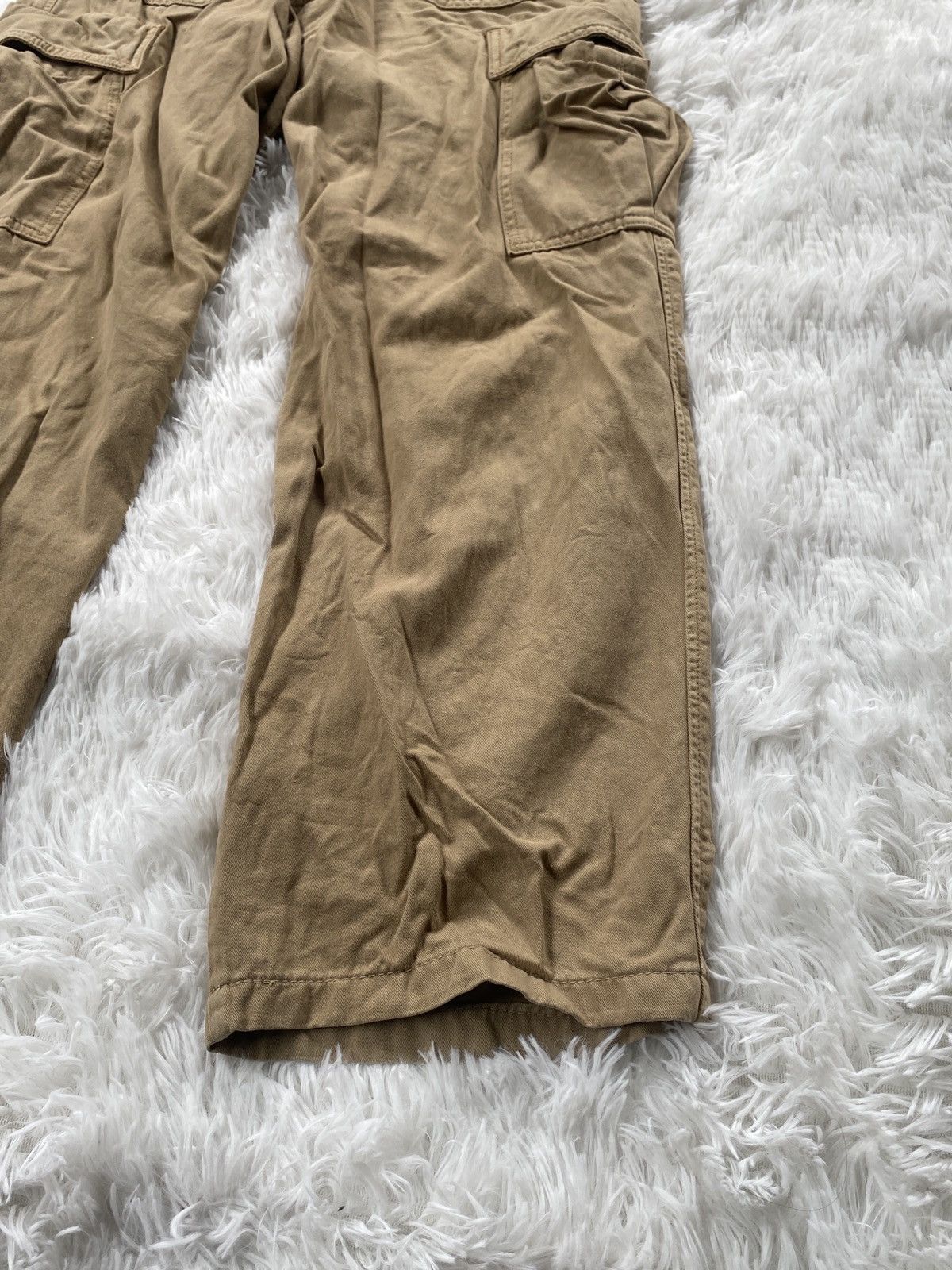 Japanese Brand 🔥BINDING NOW🔥Betty Smith brown parachute cargo pant rare Size US 26 / EU 42 - 7 Thumbnail
