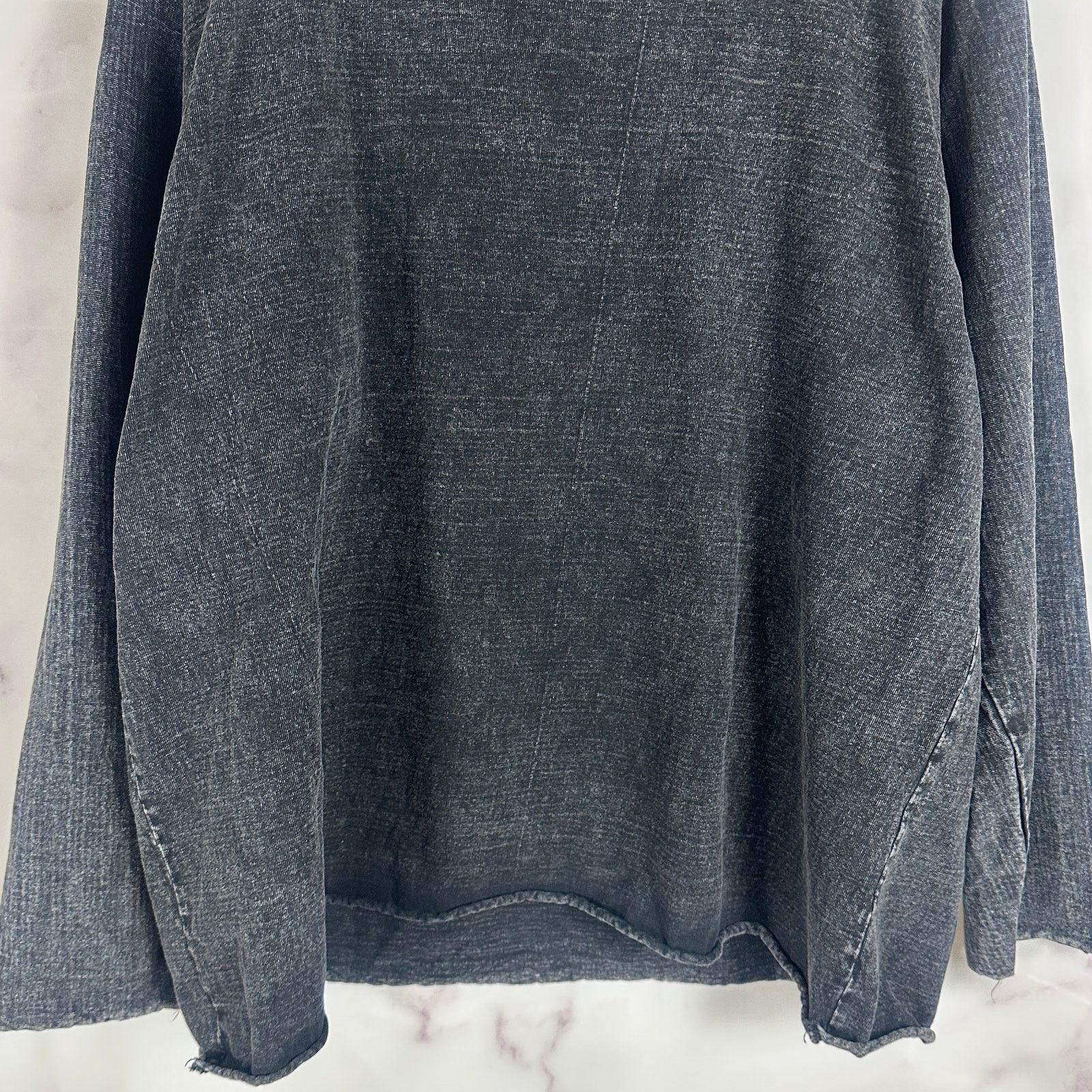 Yeezy Acid Wash Black Box Longsleeve Shirt Size US M / EU 48-50 / 2 - 4 Thumbnail