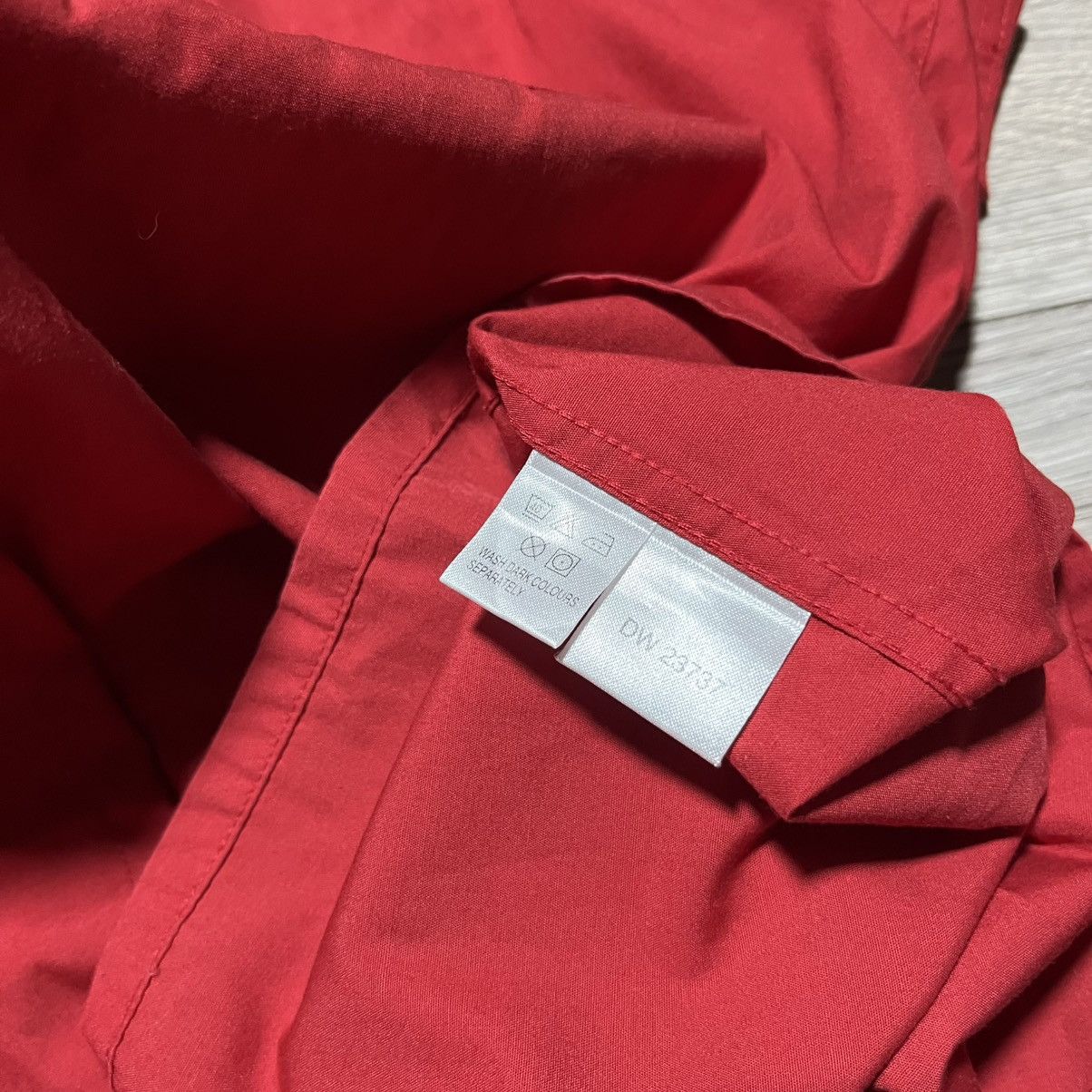 Yves Saint Laurent Yves Saint Laurent Red Shirt Size US L / EU 52-54 / 3 - 9 Thumbnail