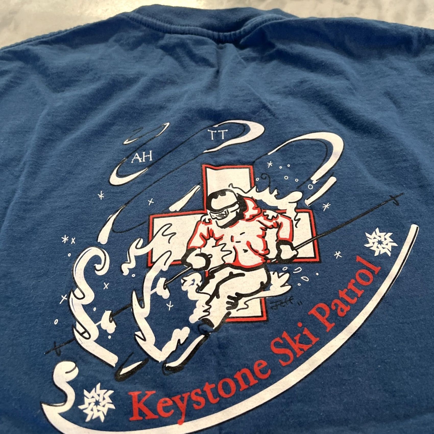 Doublet Hanes Beefy T Keystone Ski Patrol T Shirt Men’s Large Graphics Double Sided Blue Colorado Size US L / EU 52-54 / 3 - 2 Thumbnail