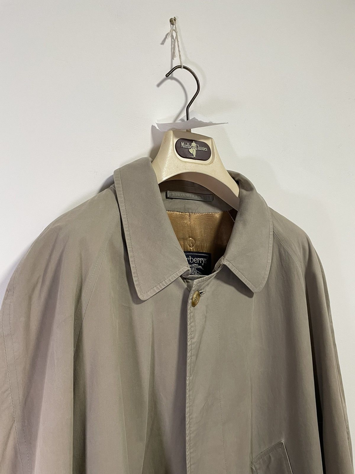 Burberry Burberry Trench Coat - vintage made in England Size M / US 6-8 / IT 42-44 - 8 Thumbnail