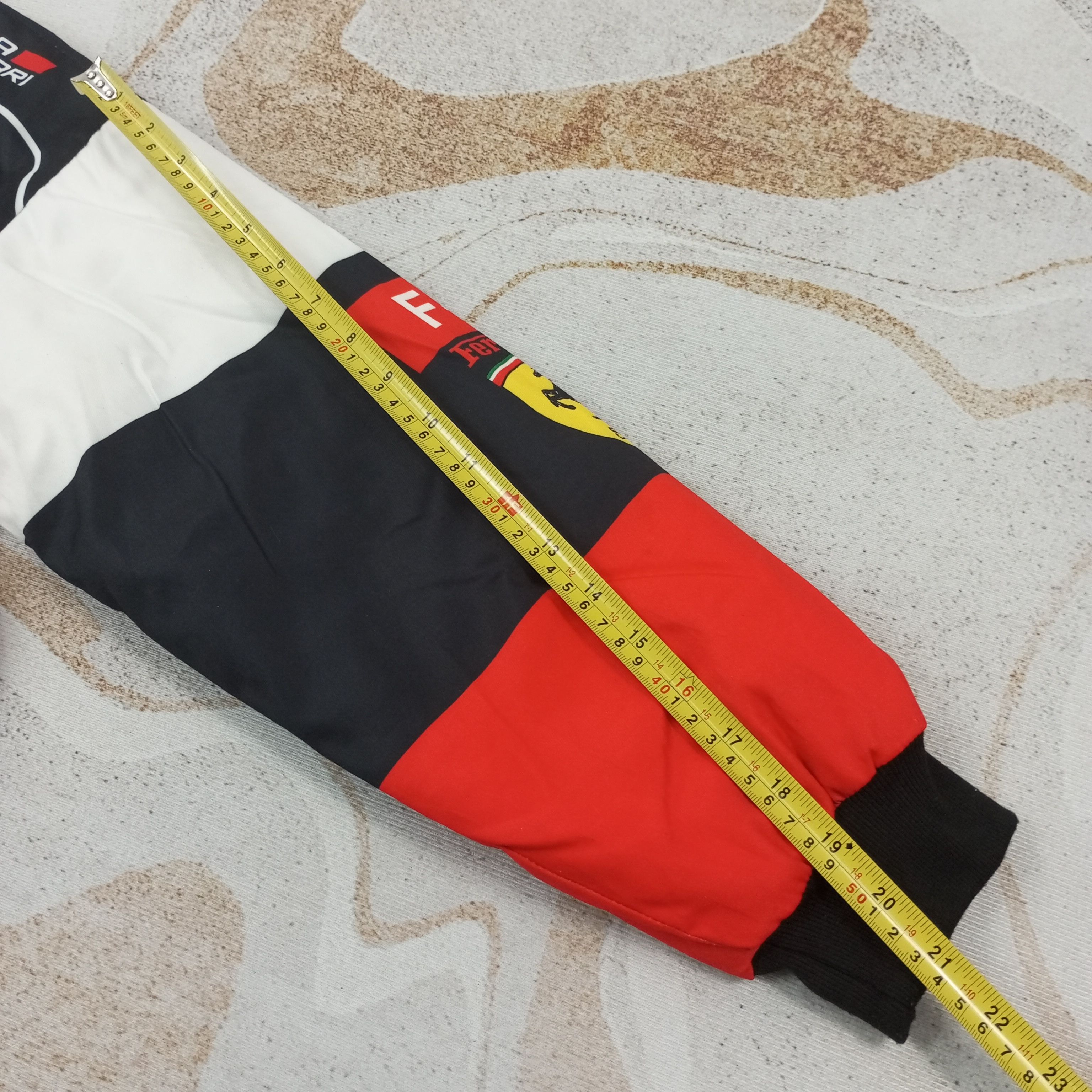 Vintage Ferrari Motorsports Jacket c229n20 Size US L / EU 52-54 / 3 - 10 Thumbnail