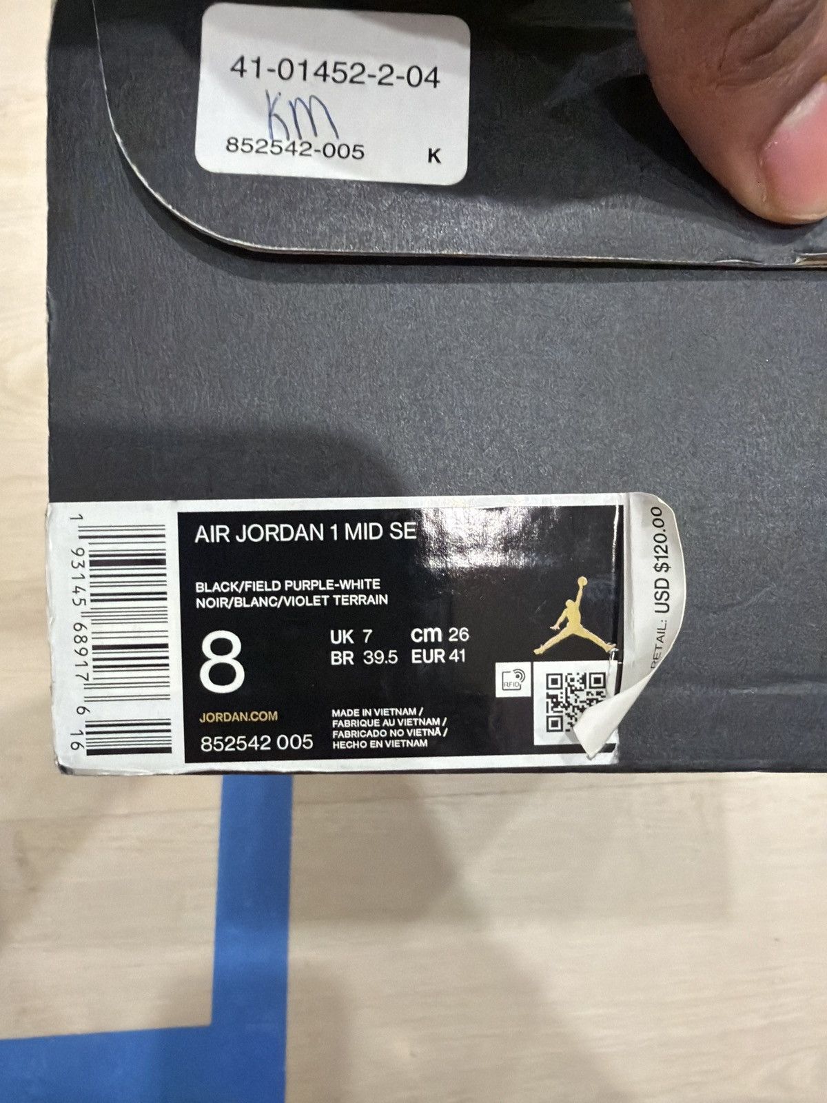 Jordan Brand Air Jordan 1 Mid SE Size US 8 / EU 41 - 8 Thumbnail