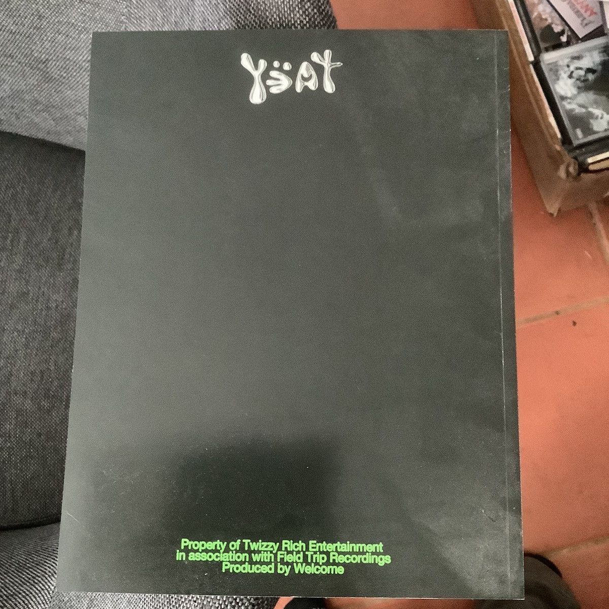 Designer Yeat 2 alive zine rare magazine Size ONE SIZE - 2 Thumbnail