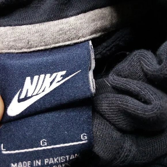 Nike × Vintage Vintage Y2K Nike Small Swoosh Hoodie Sweatshirt Black Size US L / EU 52-54 / 3 - 3 Thumbnail