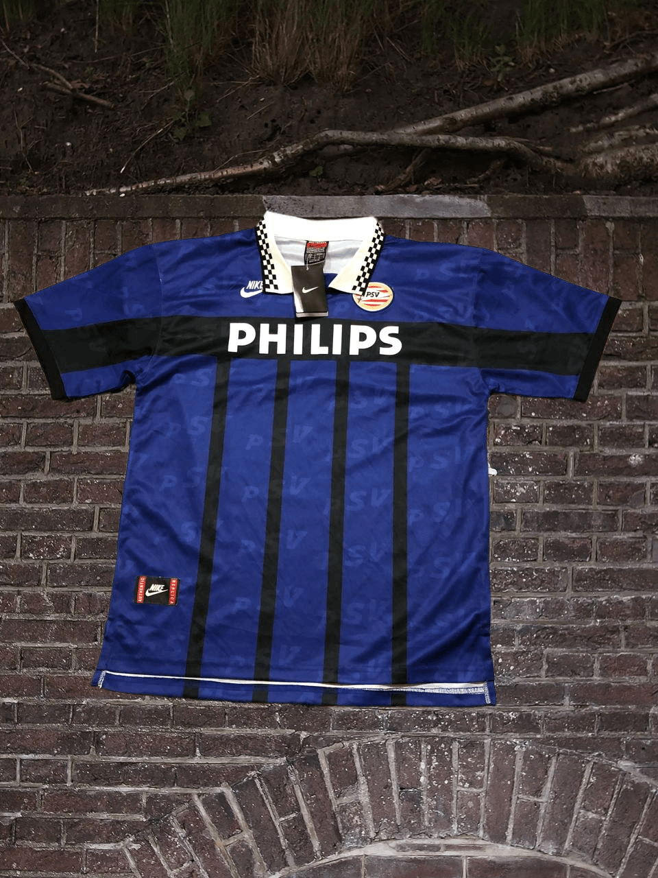 Nike Vintage T-shirt blue Nike big logo PHILIPS center Y2K Size US XL / EU 56 / 4 - 1 Thumbnail