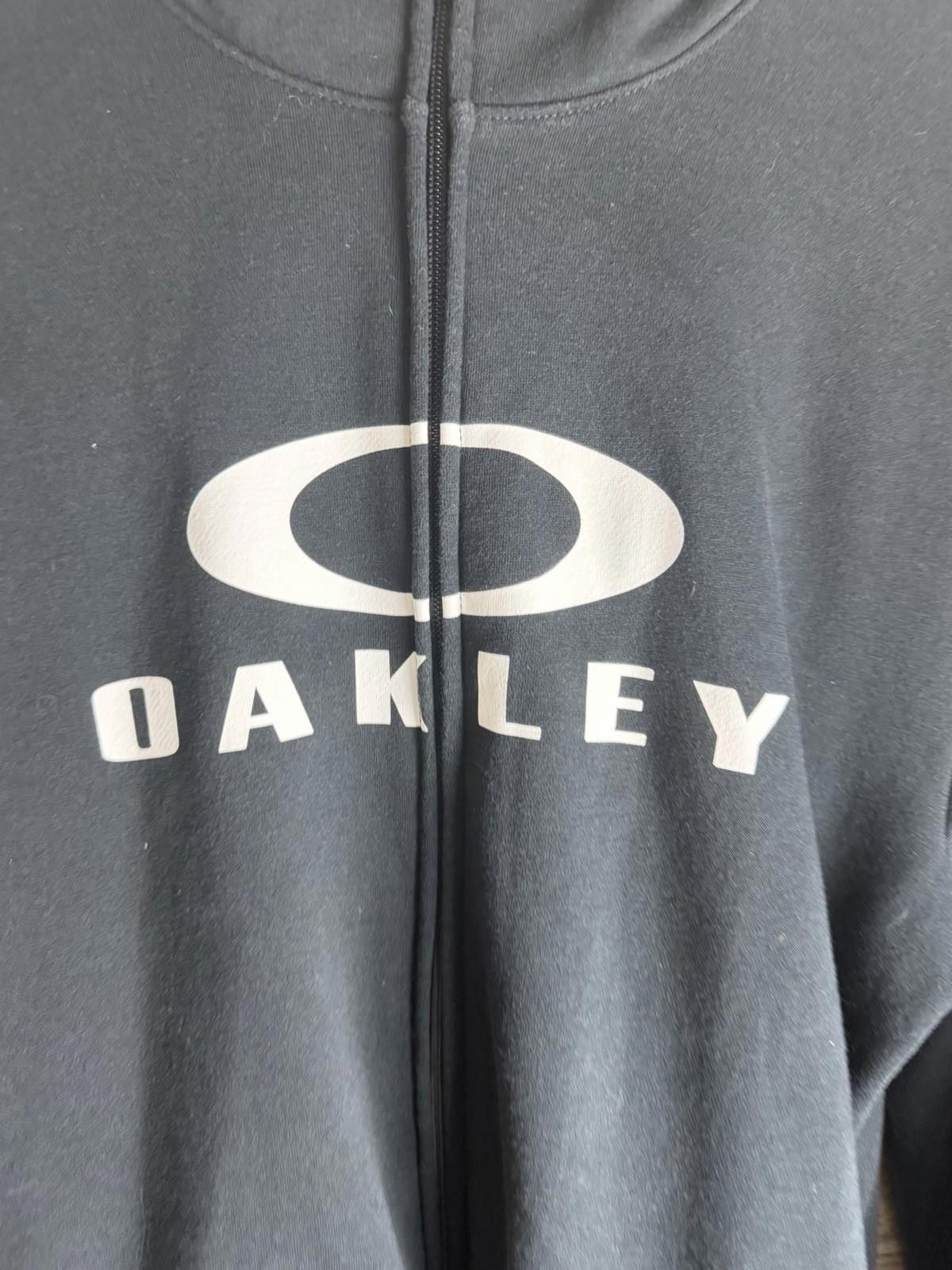 Oakley Vintage Oakley Full Zip Surf Skate Hoodie L Size US L / EU 52-54 / 3 - 3 Thumbnail