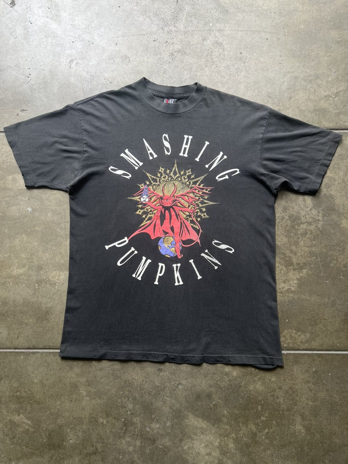 Vintage ‘90s Smashing Pumpkins Mission to Mars Band Tour Tee Shirt Size US XL / EU 56 / 4 - 1 Thumbnail