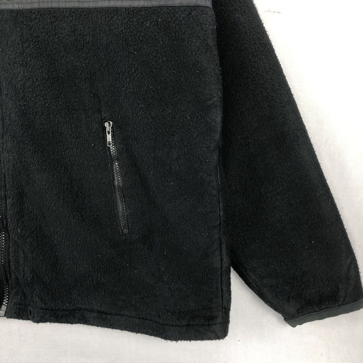 DKNY DKNY Donna Karan Back Spellout Zipper Fleece Jacket Size US XL / EU 56 / 4 - 3 Thumbnail
