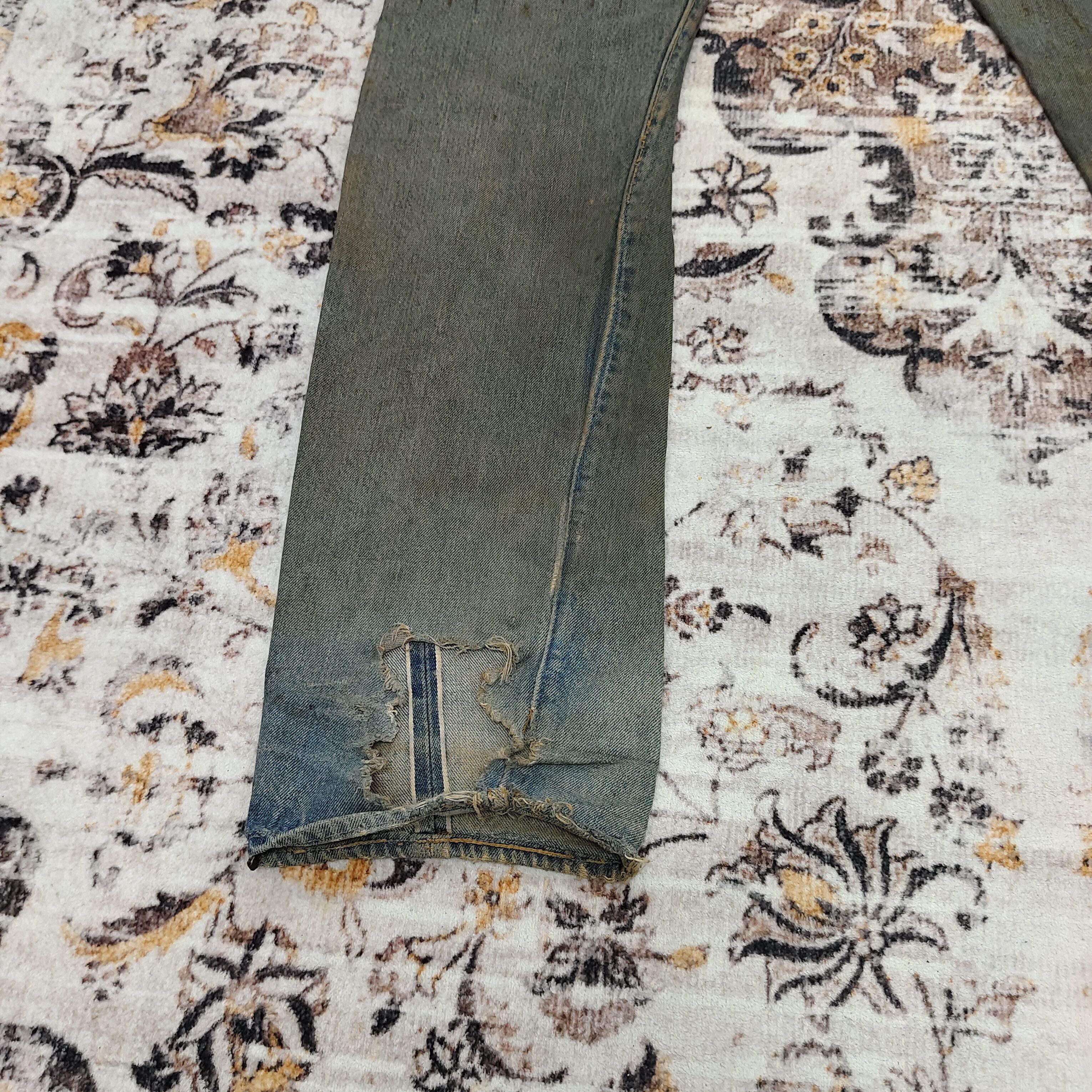 Levi's True Vintage 70s Levi's 501 Selvedge Distressed Ripped Jean Size US 34 / EU 50 - 9 Thumbnail