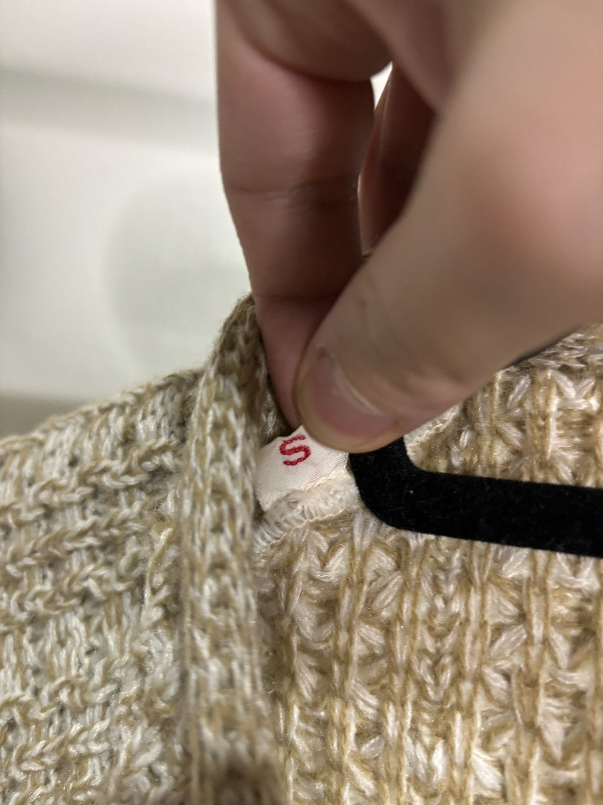 Vintage Vintage 1970s Beige Cable Knit Cardigan Sweater Size US S / EU 44-46 / 1 - 4 Thumbnail