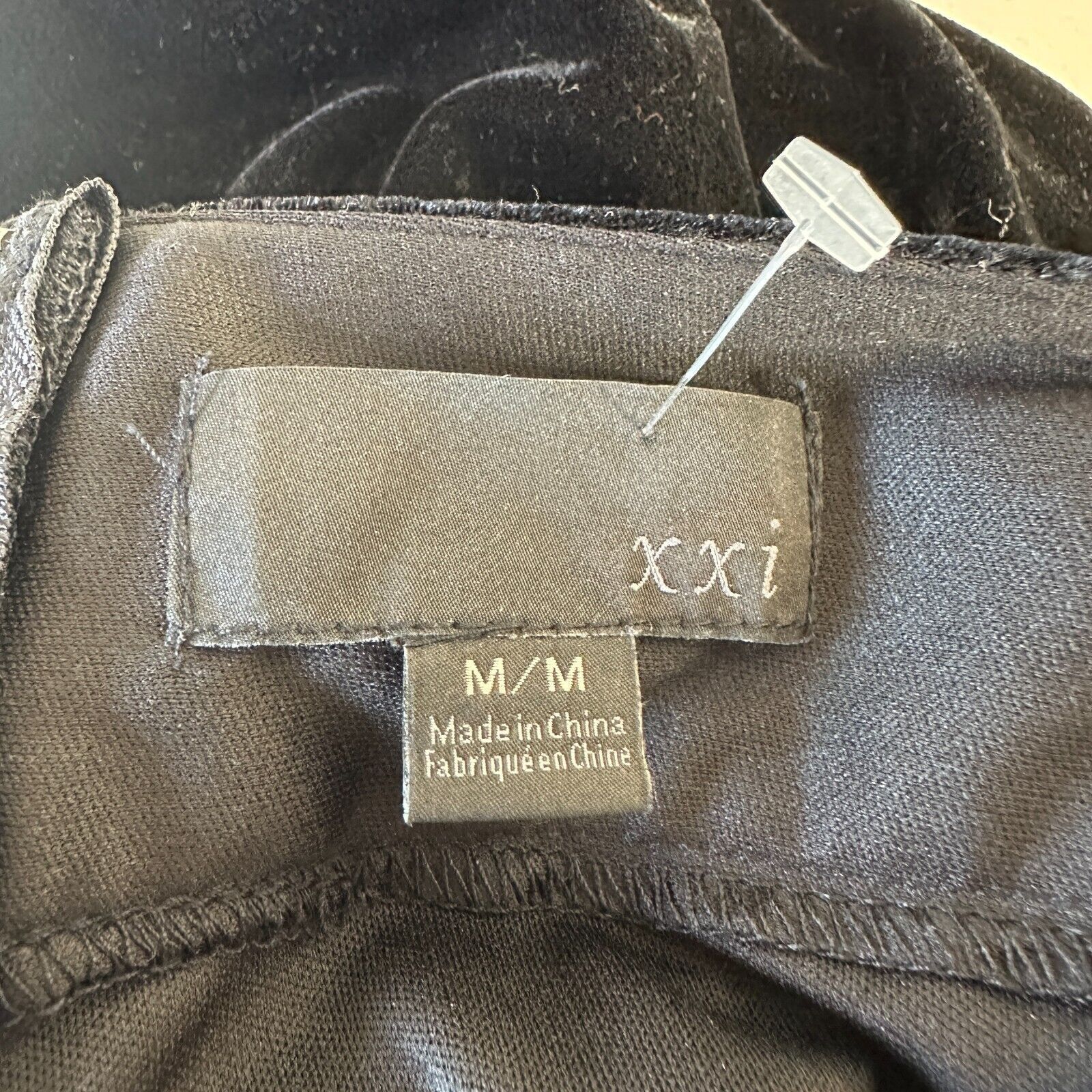 Other Solid Jet Black Sexy Ruched Velvet Mini Skirt Zip Back M Size 30" / US 8 / IT 44 - 8 Thumbnail