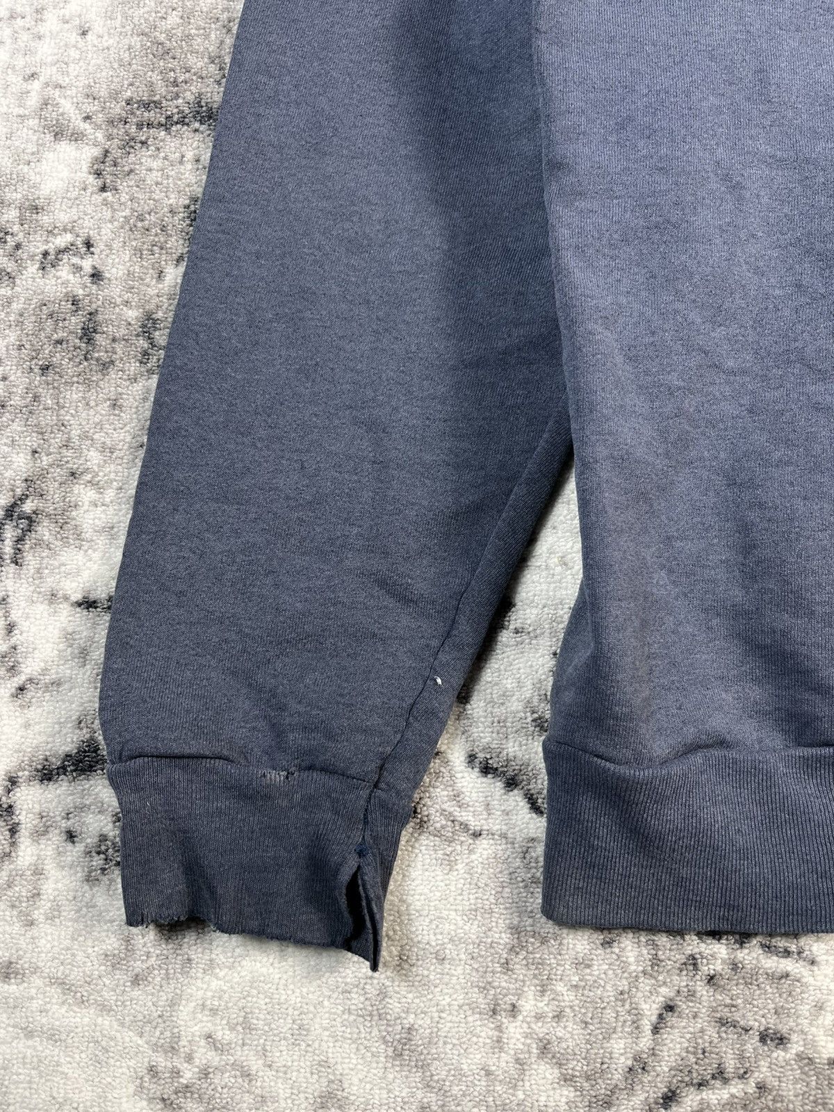 Other Anime Graphic Hoodie Screen Stars Blue XL Distressed Size US XL / EU 56 / 4 - 14 Thumbnail