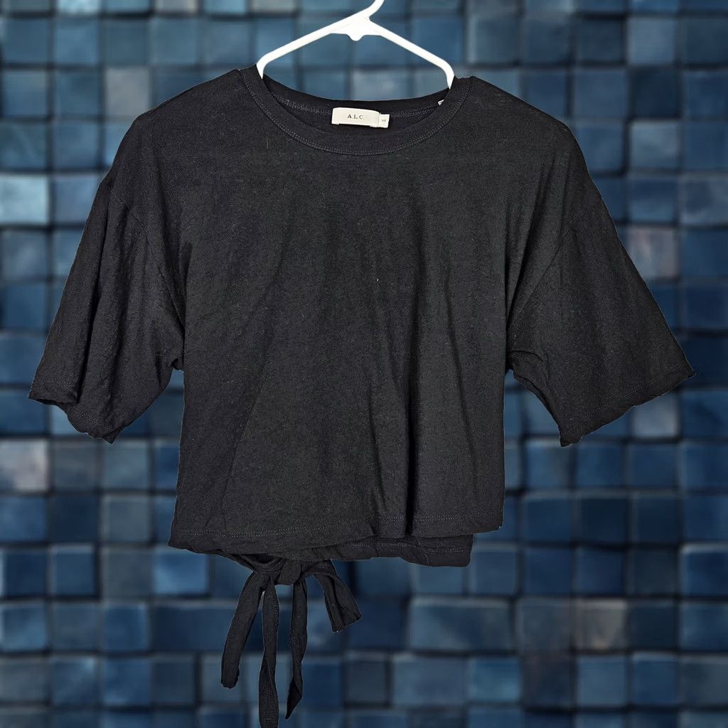 Vintage A.L.C Women's Black Cropped Short Sleeve Tie Waist Cotton Tee XS Size 26" / US 2 / IT 38 - 1 Thumbnail