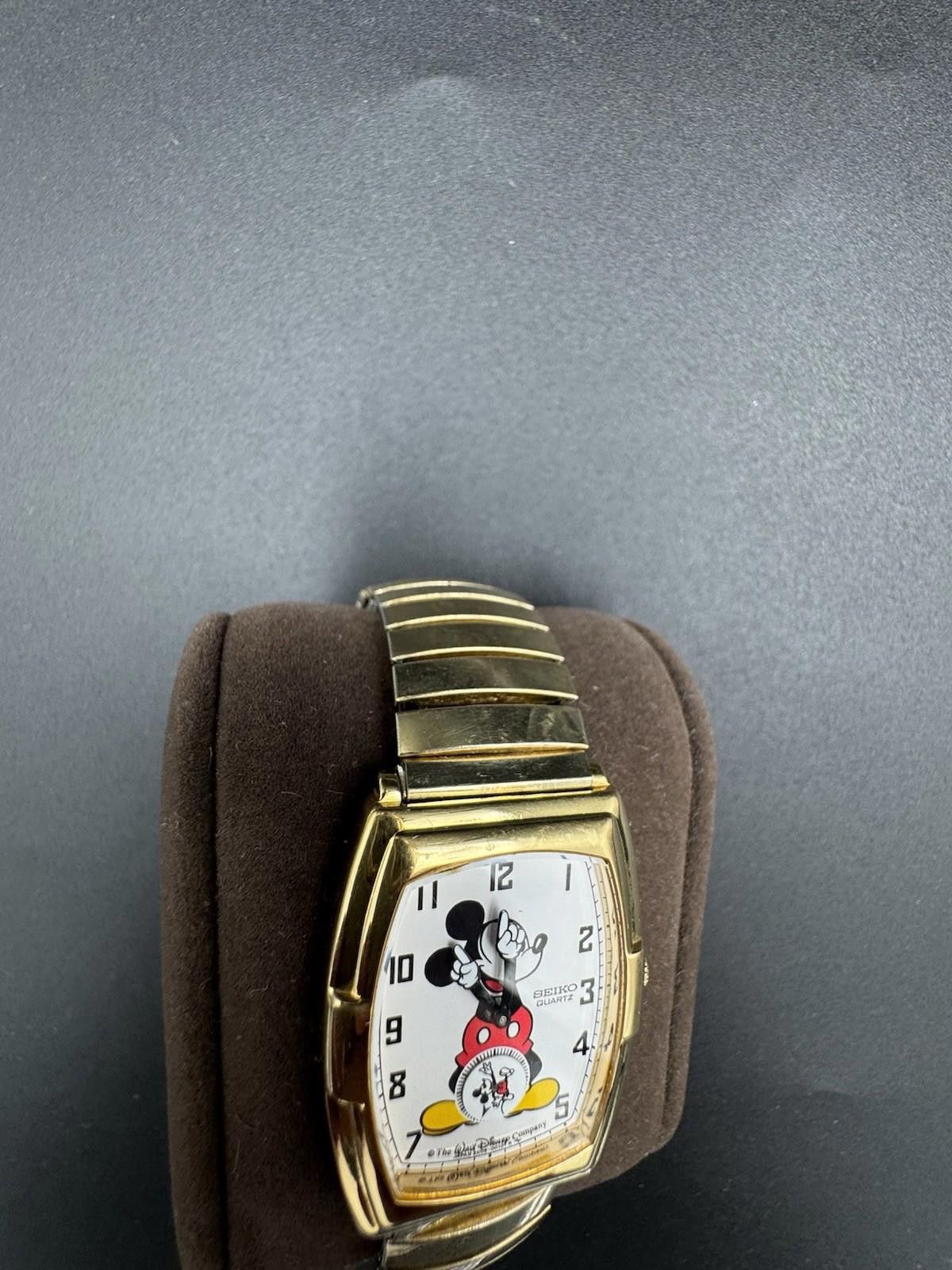 Seiko Seiko 80’s Vintage Mickey Mouse Watch 2K03-5019 Twist-O-Flex Size ONE SIZE - 9 Thumbnail