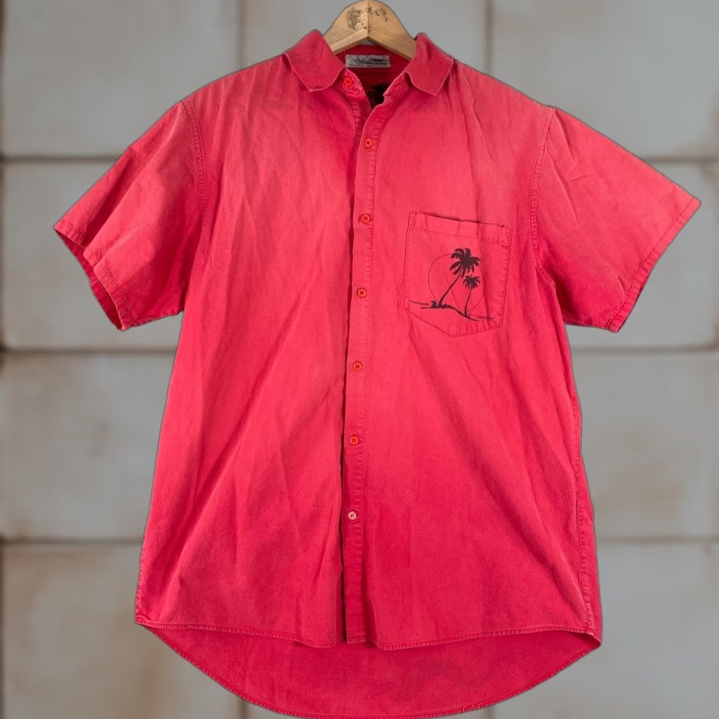 Van Heusen VINTAGE Van Heusen Corum Shirt Mens S Red Palm Tree Sunset Graphic Beach 90s Tropical Casual Mens Shirt Size US S / EU 44-46 / 1 - 1 Thumbnail