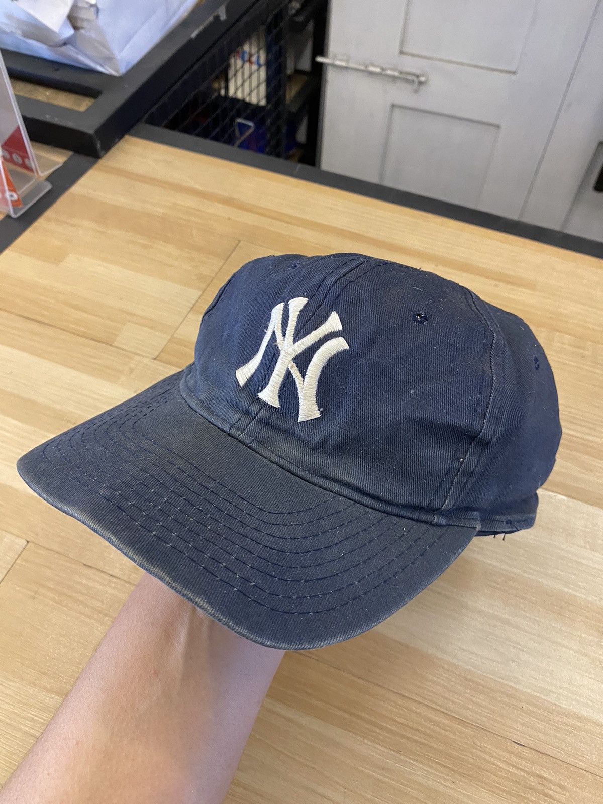 New York Yankees Vintage New York Yankees Size ONE SIZE - 2 Thumbnail