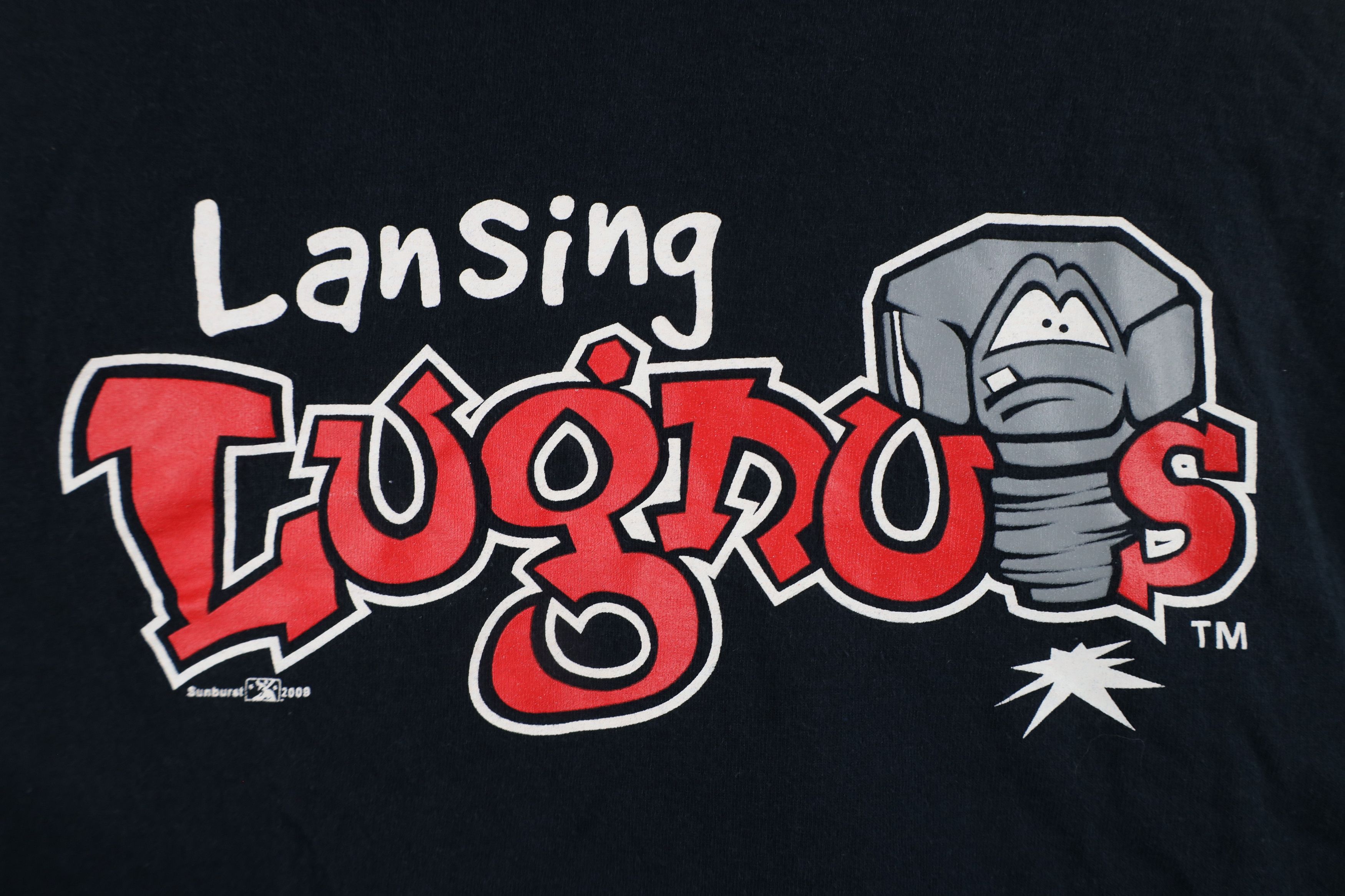 Vintage Vintage Y2K Minor League Baseball Lansing Lugnuts T-Shirt Size US M / EU 48-50 / 2 - 4 Thumbnail