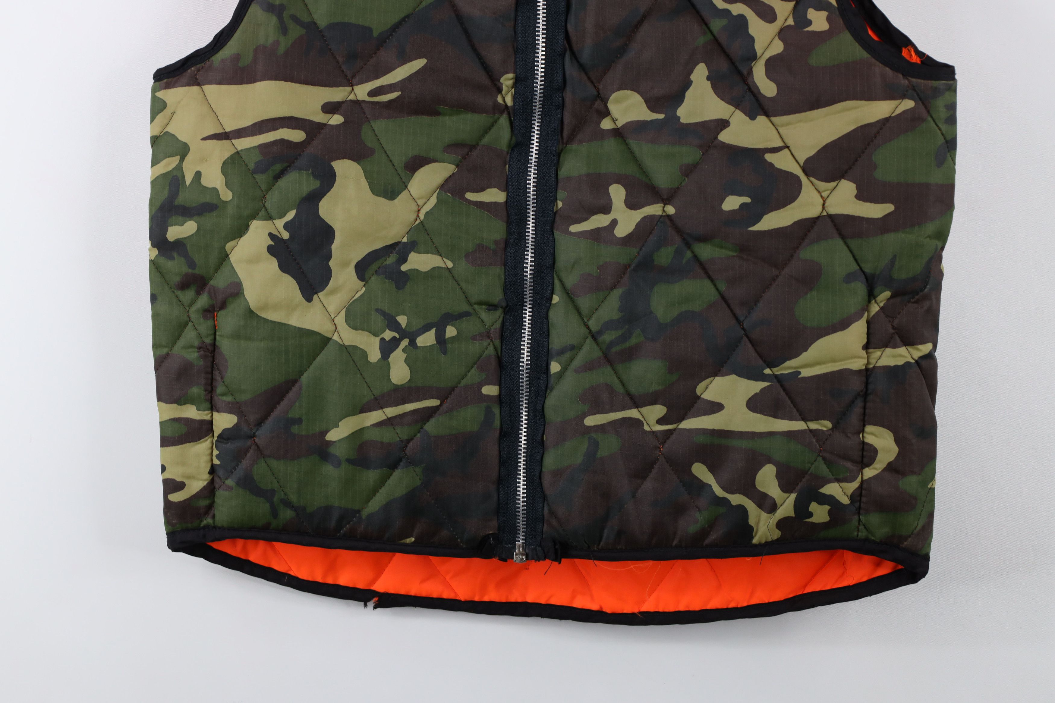 Vintage Vintage 70s Streetwear Reversible Camouflage Vest Jacket Size US M / EU 48-50 / 2 - 3 Thumbnail