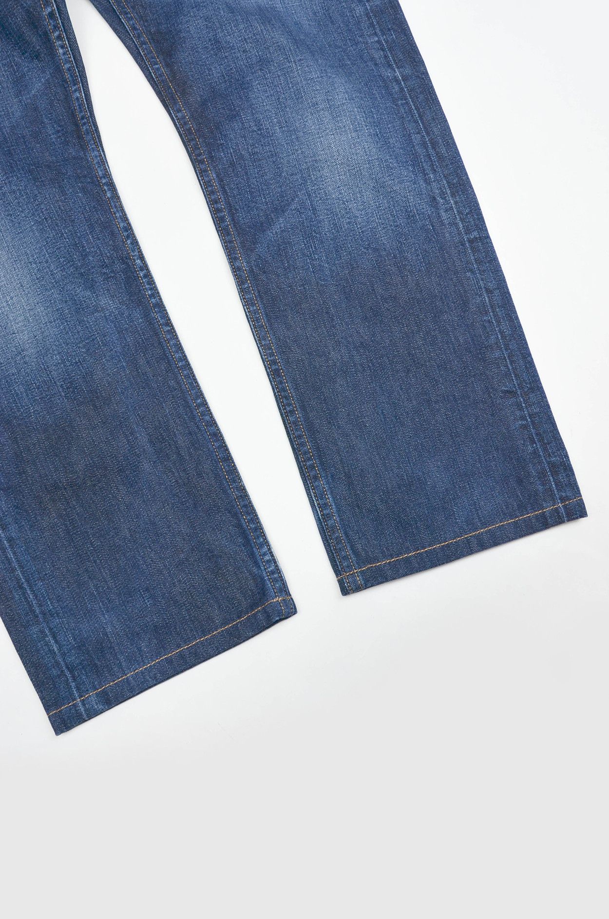 True Religion True Religion Rocco Made in USA Blue Denim Jeans - Size 33 Size US 33 - 12 Thumbnail