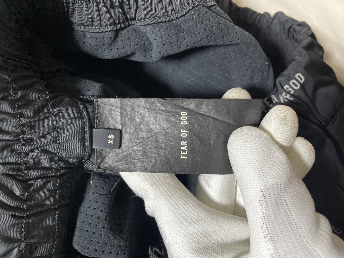 Fear of God Fear of god 6th baggy nylon pants Size US 30 / EU 46 - 4 Thumbnail